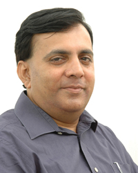Dr.(Prof) Mohan Nair